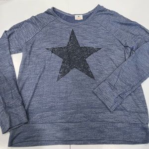 Women’s crew neck sweater / Sundry